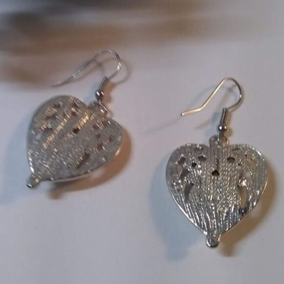 Southwest Style Filigree Heart Shaped Earrings - Picture 2 of 3